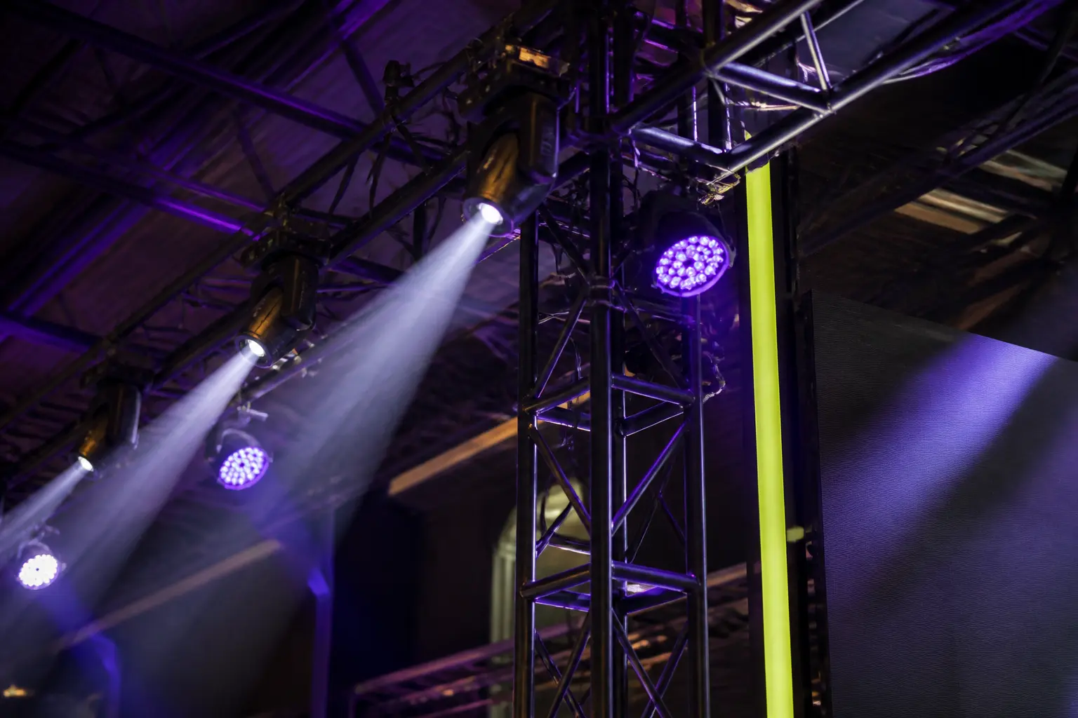 STAGE — produkcja Polastrelix
